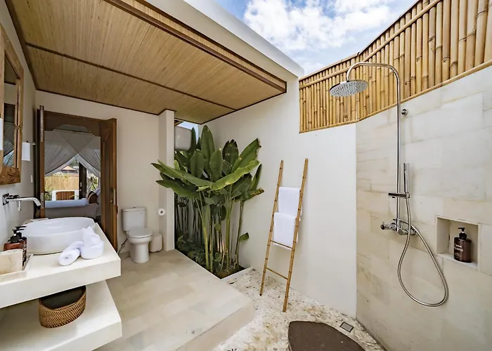 Casa Nyang Balinese - Private Pool & Walk To Nyang Nyang Beach, *
