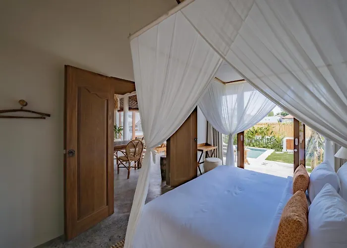 Casa Nyang Balinese - Private Pool & Walk To Nyang Nyang Beach, Villa