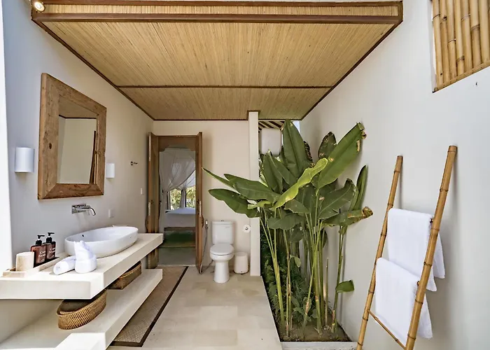 Villa Casa Nyang Balinese - Private Pool & Walk To Nyang Nyang Beach, *