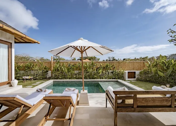 Casa Nyang Balinese - Private Pool & Walk To Nyang Nyang Beach, Villa *